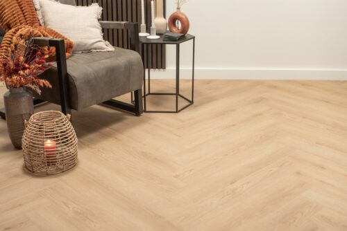 Floer-Walvisgraat-Click-PVC-Bryde-Bruin-sfeer-front.jpg