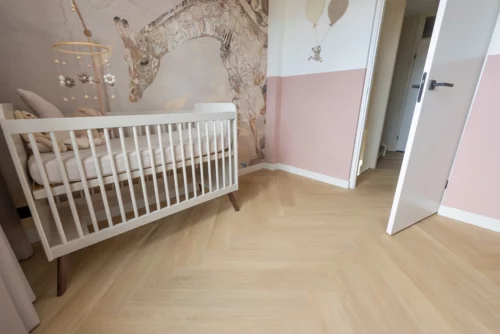 Floer-Walvisgraat-Click-PVC-Noordkaper-Natuur-interieur-woonkamer-3.webp