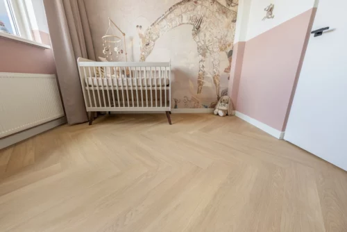 Floer-Walvisgraat-Click-PVC-Noordkaper-Natuur-interieur-woonkamer-5.webp